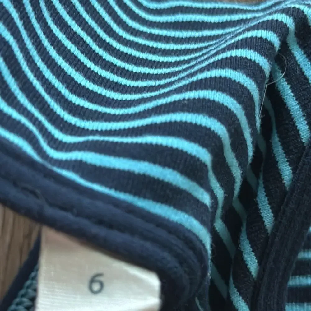 Lululemon Cool Racerback Tank Hyper Stripe Blue Moon‎ Inkwell Size 6